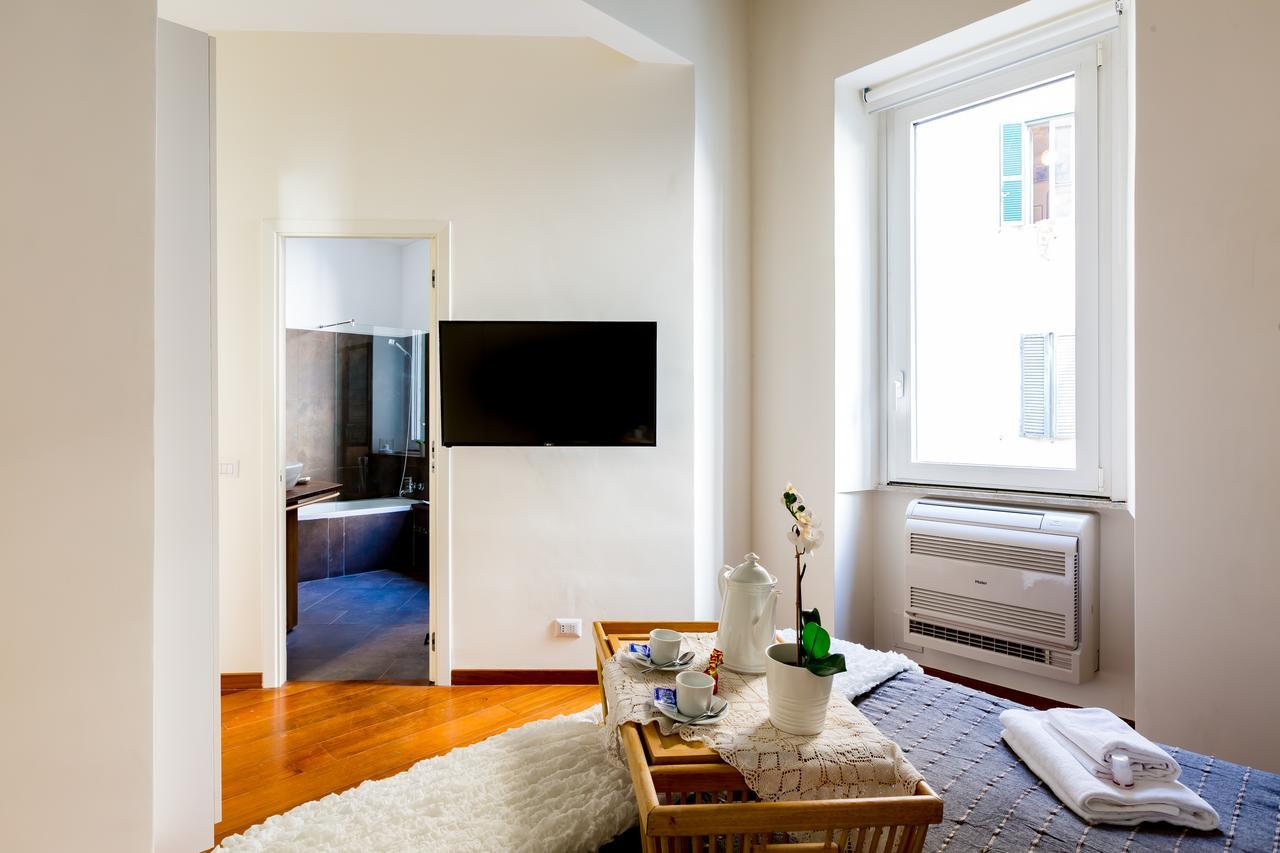 The Royal Story Apartment Rome Bagian luar foto