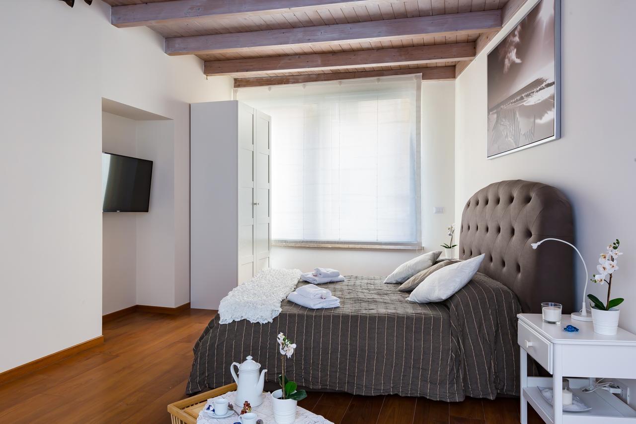 The Royal Story Apartment Rome Bagian luar foto